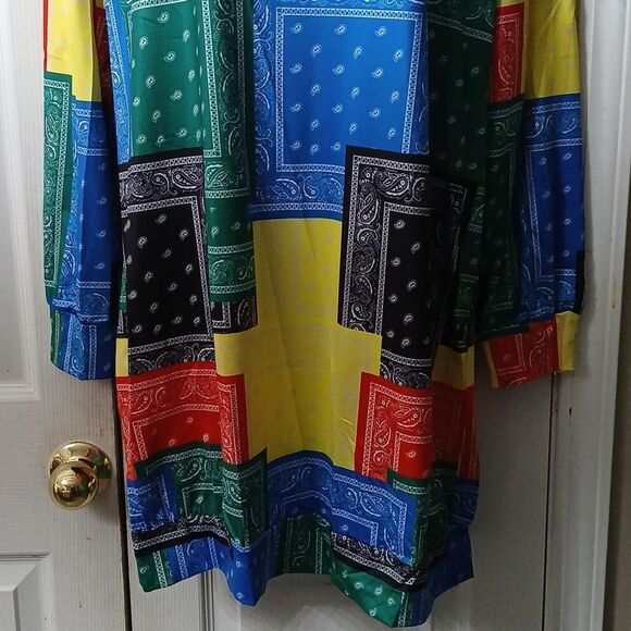 Multicolor bright bandana print blocked long sleeve dress - Picture 2 of 7